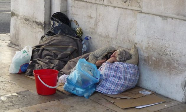 Οι θερμαινόμενοι χώροι για τους άστεγους στην Αθήνα