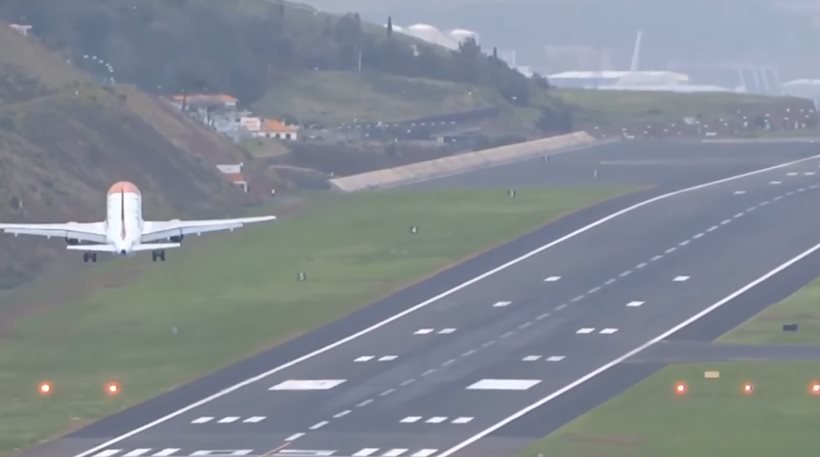 Εφιαλτική προσγείωση σε αεροδρόμιο της Πορτογαλίας – «Φτερό στον άνεμο» ελβετικό αεροσκάφος (βίντεο)
