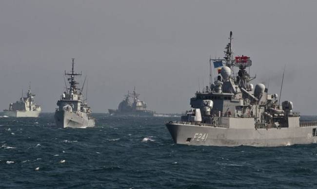 Σε επιφυλακή τουρκικά πολεμικά πλοία στο Αιγαίο