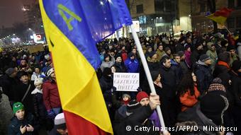 Στιγμιότυπο από παλαιότερη εκδήλωση κατά της διαφθοράς στη Ρουμανία