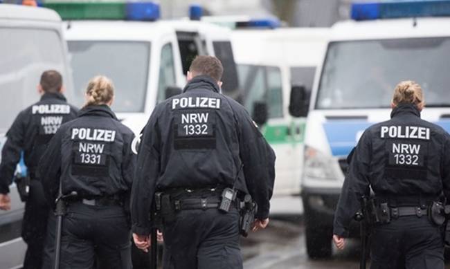 Γερμανία: Σκότωσε τη σύζυγο και τα παιδιά του για ένα πλαστό πιστοποιητικό εμβολιασμού - Φοβόταν ότι θα πάνε φυλακή
