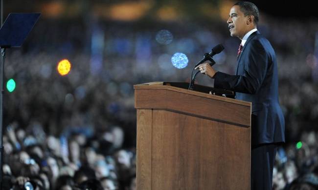 Ο Μπαράκ Ομπάμα αποχαιρετά την πολιτική ζωή σήμερα από το Σικάγο (video)