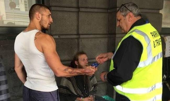 Επιχείρηση-«σκούπα» για τους αστέγους της Μελβούρνης