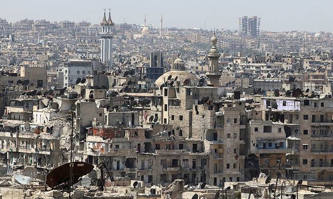 Λαβρόφ: Μόνο με βία μπορεί να τερματιστεί ο πόλεμος στη Συρία