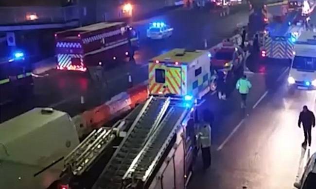 Συναγερμός στη Βρετανία: Ισχυρή έκρηξη σε πολυκατοικία στο Λονδίνο (εικόνες-video)
