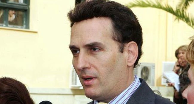 Δημητρακόπουλος: «Ιστορική η απόφαση για τον Μαρινόπουλο, διασφαλίζονται οι θέσεις εργασίας»