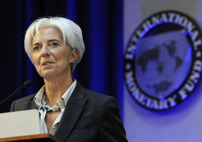 ΔΝΤ: Μη βιώσιμο το ελληνικό χρέος