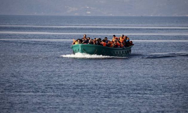 Διάσωση σχεδόν 1.000 προσφύγων & μεταναστών στα ανοιχτά της Ιταλίας