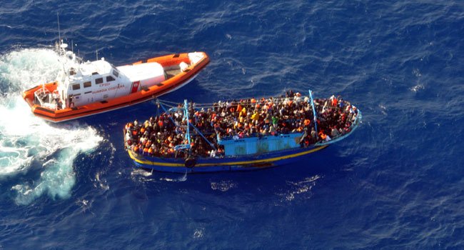 Frontex: Μειώθηκαν το 2016 οι αφίξεις μεταναστών στην ΕΕ μέσω θαλάσσης
