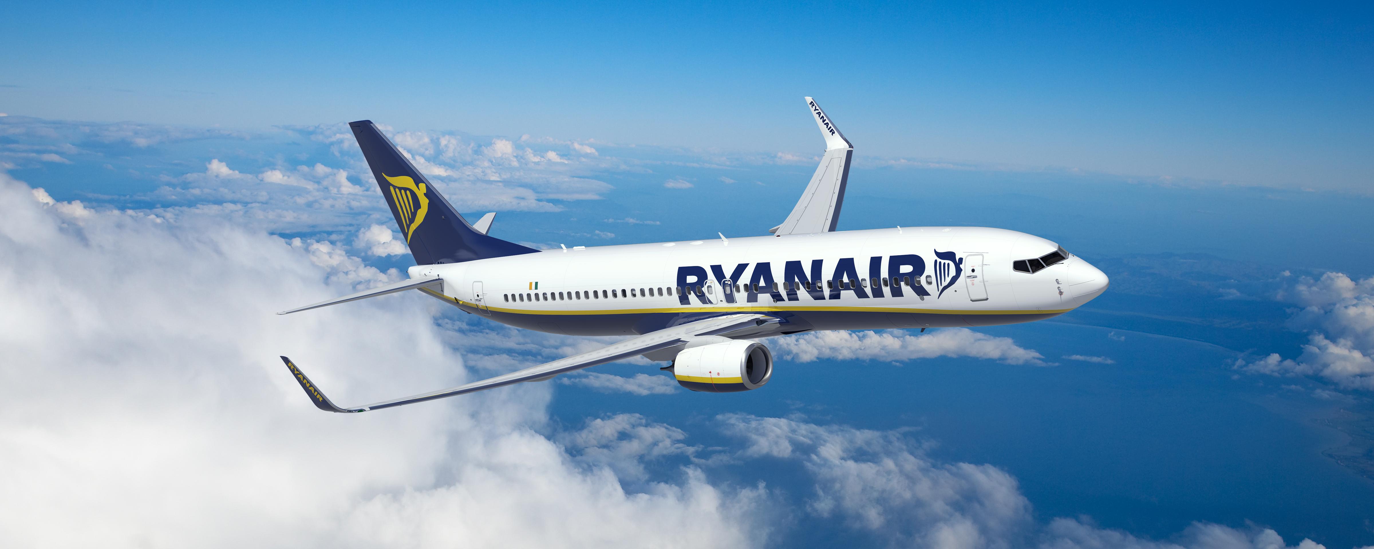 «Βουτιά» 27.000 ποδών για το αεροσκάφος της Ryanair