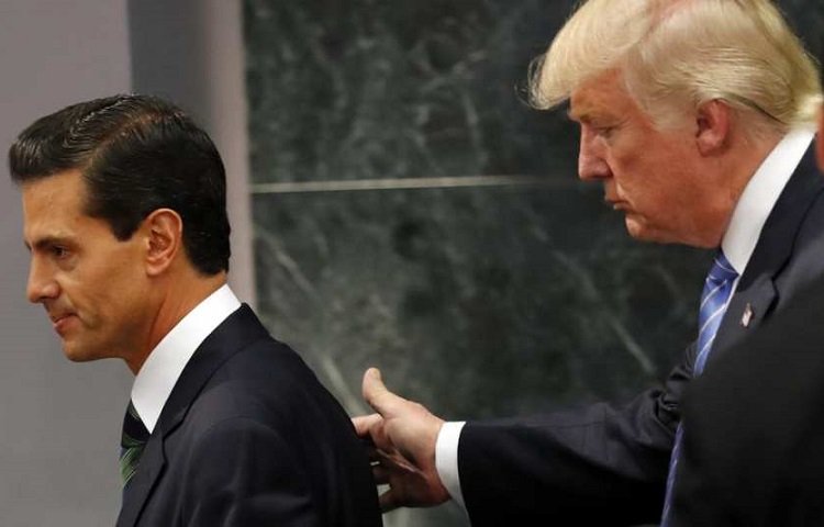 Ακύρωσε το ταξίδι του στις ΗΠΑ ο πρόεδρος του Μεξικού μετά τις διακηρύξεις του Τραμπ περί τείχους