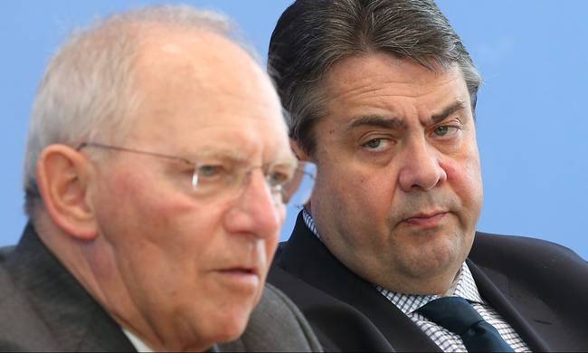 Σήμα κινδύνου εκπέμπει ο Γκάμπριελ: Ο Σόιμπλε εξωθεί την Ελλάδα προς Grexit