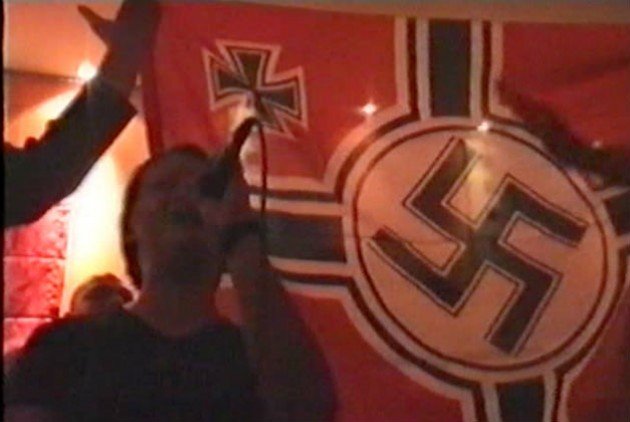 Βίντεο- ντοκουμέντο από τη Χρυσή Αυγή: Μιχαλολιάκος, Κασιδιάρης & Παναγιώταρος ορκίζονται στη σημαία των ναζί