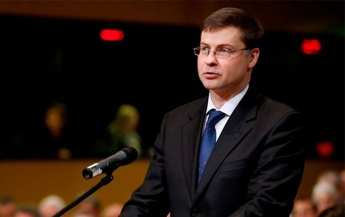 Ντομπρόβσκις: Εφικτή η συμφωνία για ολοκλήρωση της 2ης αξιολόγησης έως τις 20 Μαρτίου