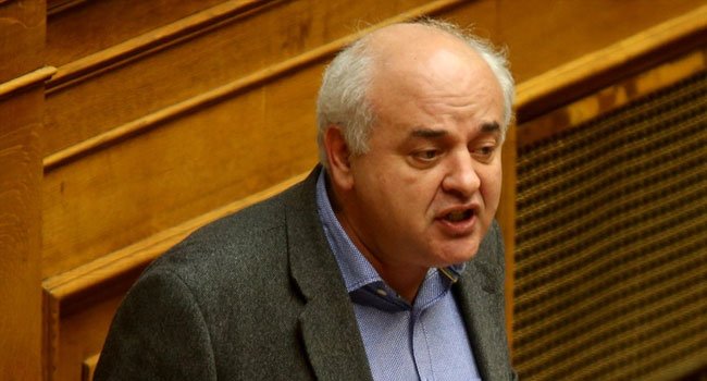Kαραθανασόπουλος: Οι προηγούμενες κυβερνήσεις διαμόρφωσαν ευνοϊκό καθεστώς δανεισμού των ΜΜΕ για να έχουν τη στήριξή τους