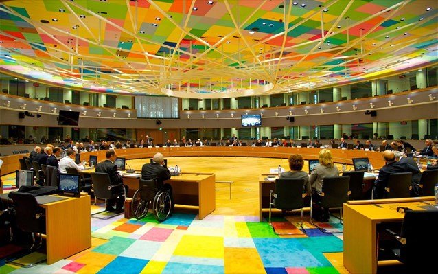 Παράθυρο για «δήλωση προόδου» στο Eurogroup της Δευτέρας