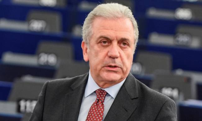 Αβραμόπουλος: Η ΕΕ διέρχεται περίοδο υπαρξακής κρίσης