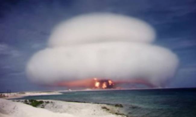 Σπάνια ντοκουμέντα με μυστικές δοκιμές πυρηνικών βομβών από τις ΗΠΑ (video)
