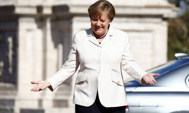 Θρίαμβος της Μέρκελ στην «Ελλάδα» της Γερμανίας