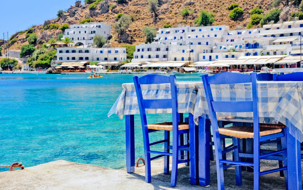 Τρεις νέοι επιμένουν ελληνικά και επενδύουν στον τουρισμό