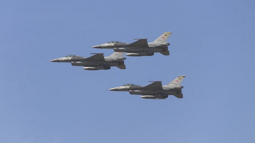 Μία εικονική αερομαχία & 18 τουρκικές παραβιάσεις σημειώθηκαν σήμερα στο Αιγαίο