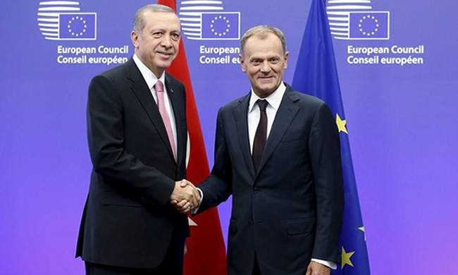 Ο Τουσκ ζητάει συνάντηση με τον Ερντογάν στην προσεχή σύνοδο κορυφής του ΝΑΤΟ