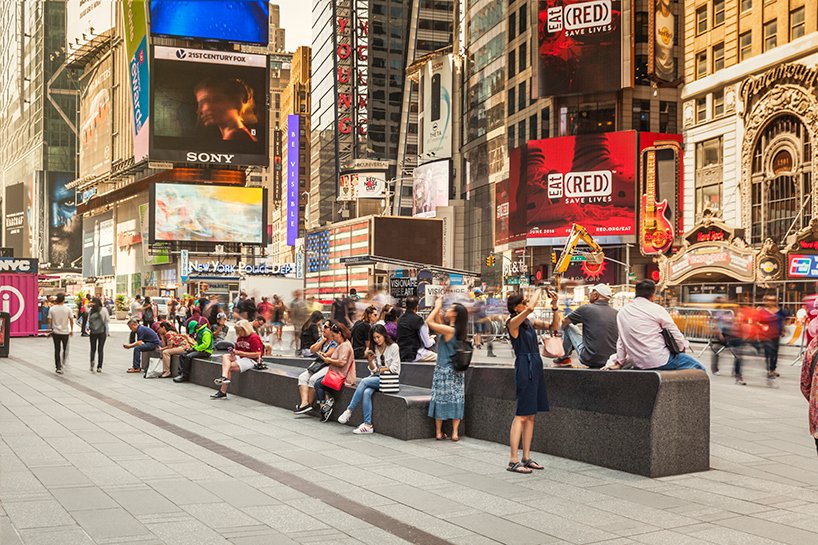 snohetta times square pedestrian plaza opens new york designboom 05