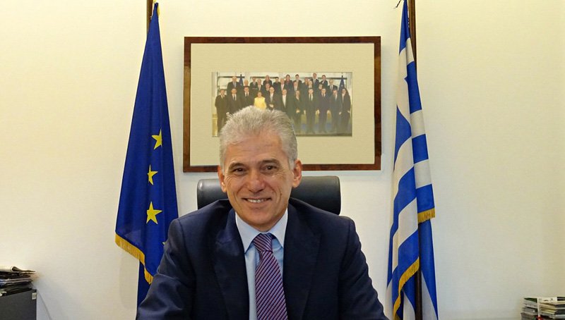 Π. Καρβούνης: Οι Ευρωπαίοι μου έστειλαν κατηγορηματικό μήνυμα για διπλή έξοδο της Ελλάδας από Ευρώ και ΕΕ μετά το δημοψήφισμα