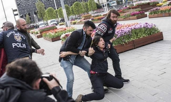 Κωνσταντινούπολη: Συλλήψεις και δακρυγόνα πριν καν ξεκινήσει η πορεία (Pics)