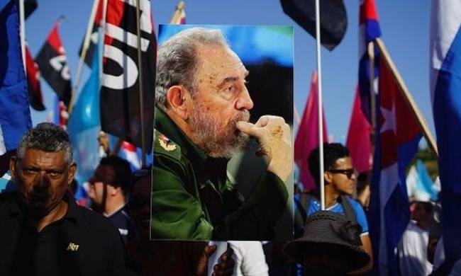 Πρωτομαγιά Κούβα: Η τελευταία παρέλαση του Κάστρο (Pics)