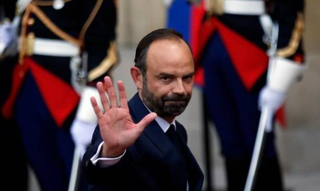 Φιλίπ: «Ο Μακρόν έκοψε το γόρδιο δεσμό του γαλλικού κομματικού συστήματος»
