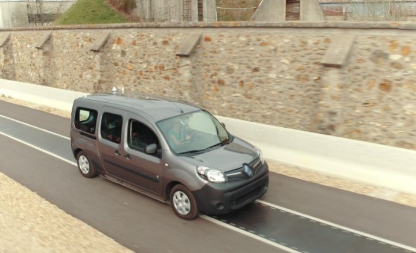 Renault και Qualcomm εξελίσσουν οδόστρωμα φόρτισης ηλεκτροκίνητων