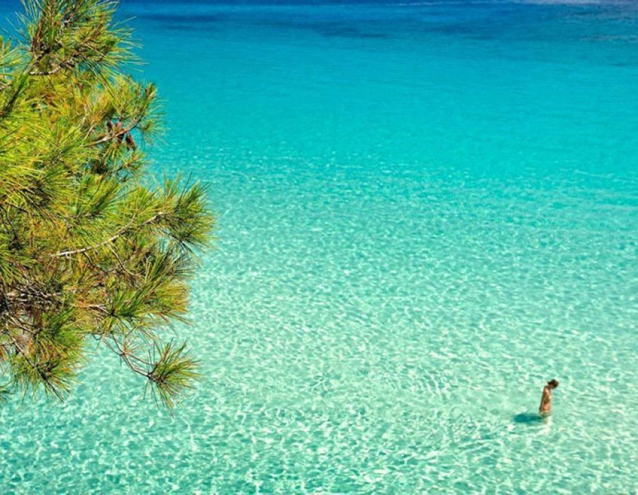 Η Χαλκιδική στις 16 πιο μαγευτικές παραλίες για το 2017