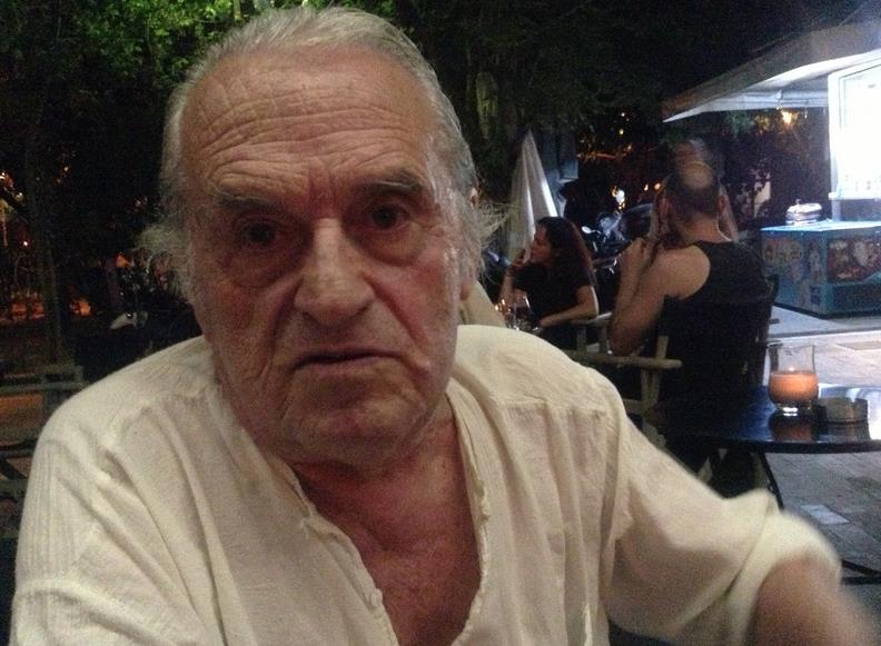 Πέθανε ο σκηνοθέτης και συγγραφέας Μιχάλης Παπανικολάου