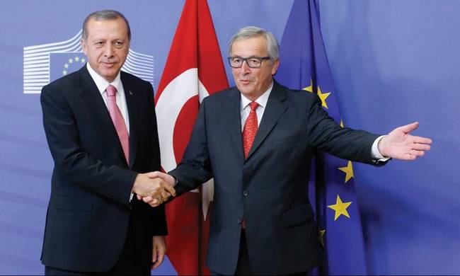 Γιούνκερ προς Ερντογάν: Αν επαναφέρετε την θανατική ποινή θα είναι το τέλος σας για την ΕΕ
