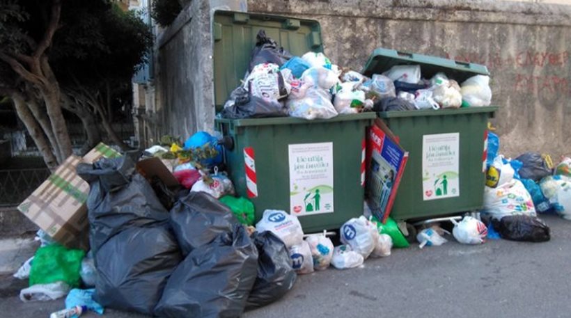 Στο έλεος των σκουπιδιών: Απέραντη χωματερή το Λεκανοπέδιο