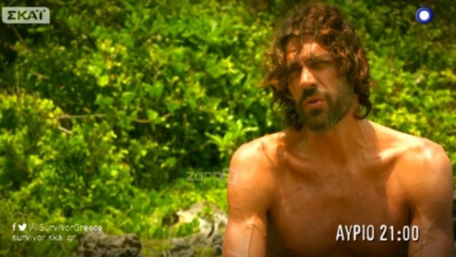 Survivor: Τα πέταξε όλα! Η γυμνή ηλιοθεραπεία του Γιάννη Σπαλιάρα (Video)