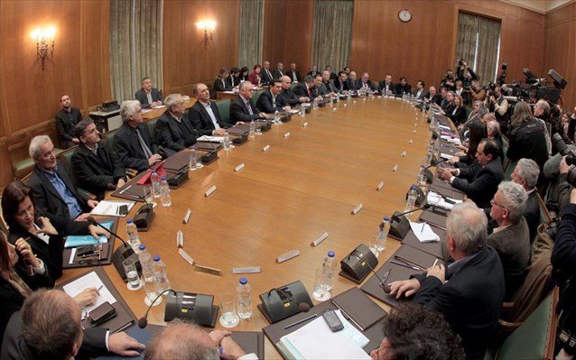 Έκτακτο Υπουργικό Συμβούλιο - με φόντο το Eurogroup - κάλεσε ο Τσίπρας!
