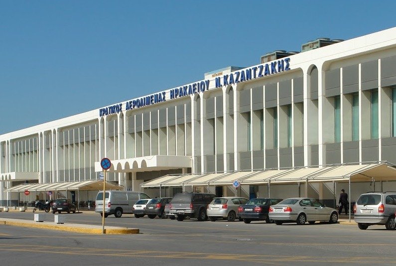 Ομαδική πλαστογραφία στο αεροδρόμιο Ηρακλείου