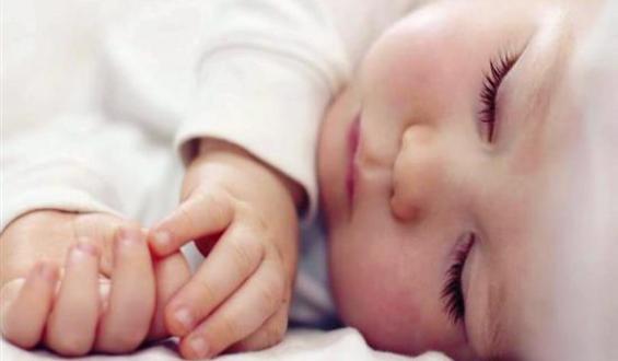 Οκτώ κοινά προβλήματα ύπνου που αντιμετωπίζουν τα μωρά!