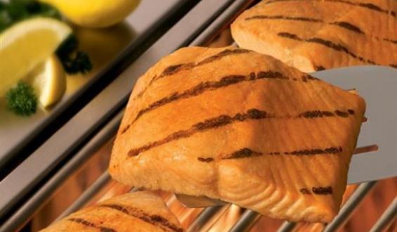 Σολομός: Θερμίδες και διατροφική αξία του πολύτιμου ψαριού!