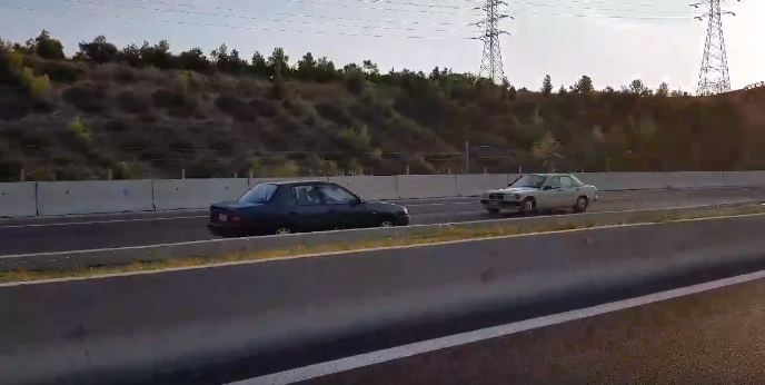 Στον κόσμο του! Οδηγός πάει ανάποδα στην εθνική Αθηνών-Κορίνθου (Βίντεο)