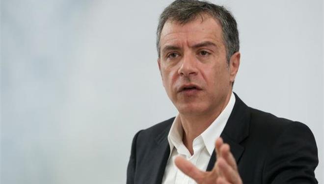 Θεοδωράκης: Το νέο κόμμα πρέπει να έχει στόχο το 15%