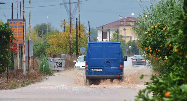 Πλημμύρες στην Αργολίδα από την καταρρακτώδη βροχή (βίντεο)