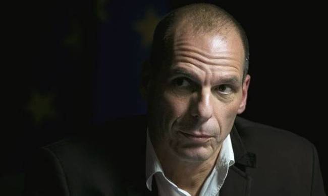 Ο Γιάνης Βαρουφάκης μηνύει την ΕΚΤ