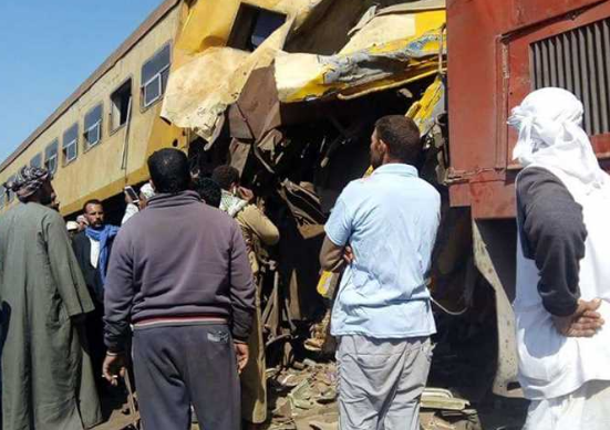 Φονική σύγκρουση τρένων στην Αίγυπτο, 19 νεκροί και 15 τραυματίες ο μέχρι στιγμής απολογισμός
