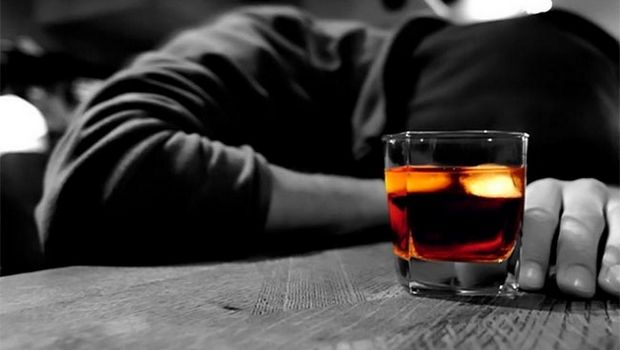 Έρευνα: Αλκοολικός ένας στους δέκα Έλληνες