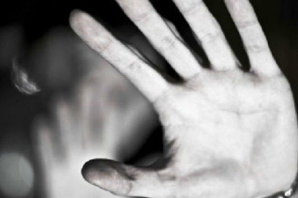 Εύβοια: Μετά την μάνα θύμα ξυλοδαρμού από τον πατέρα και ο 23χρονος γιος