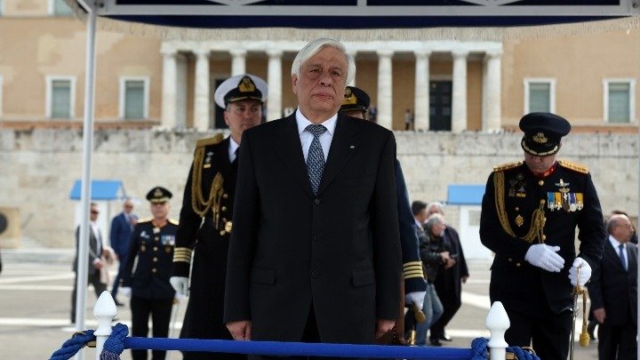 Με τους γονείς των δύο Ελλήνων στρατιωτικών επικοινώνησε ο Πρόεδρος της Δημοκρατίας