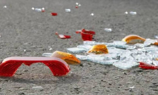 Τραγωδία στην Αίγινα: Νεκροί δύο νεαροί από τροχαίο